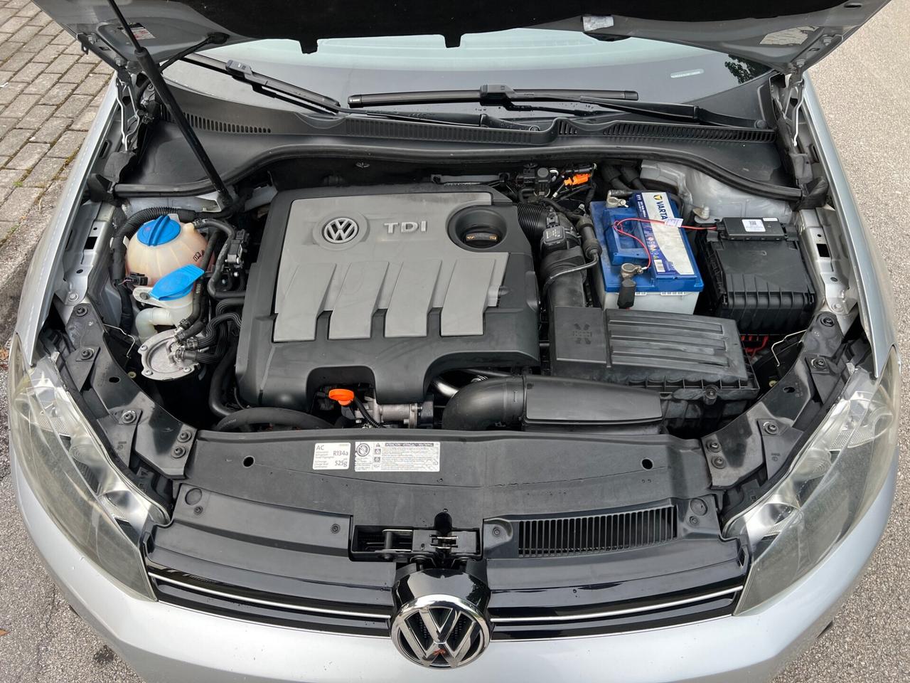 Volkswagen Golf 1.6 TDI 105cv Comfortline 2011