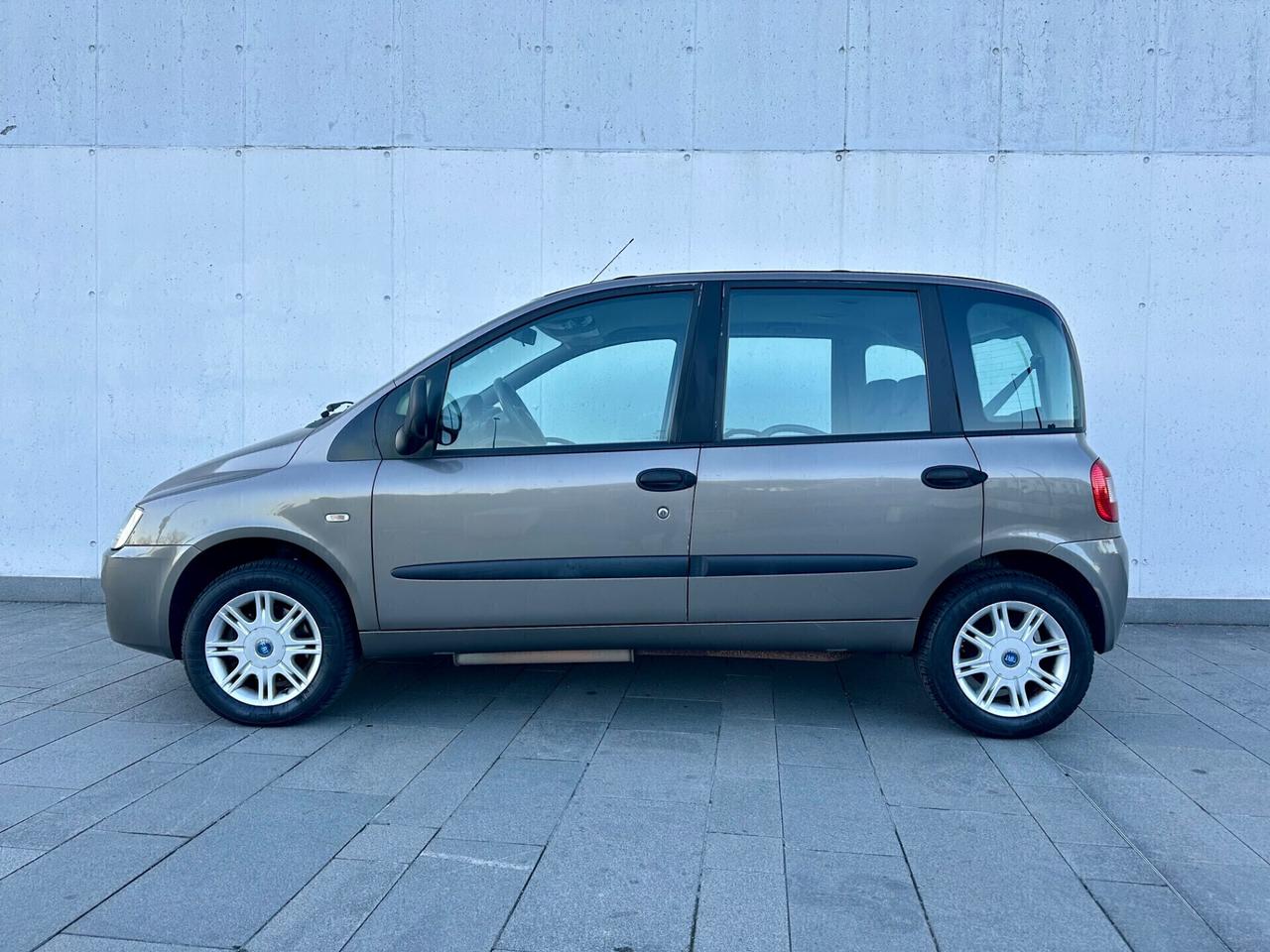 Fiat Multipla 1.6 16V Natural Power Neopatentati