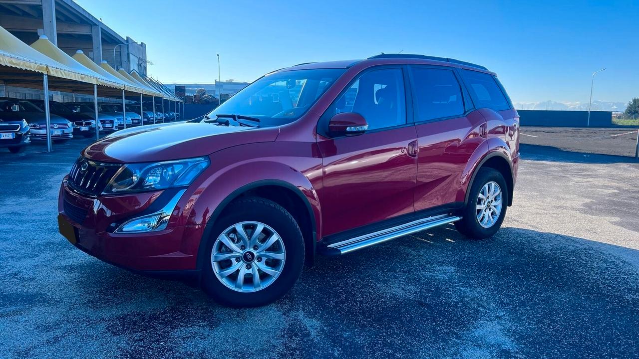 Mahindra XUV500 2.2 16V AWD W6 7 POSTI