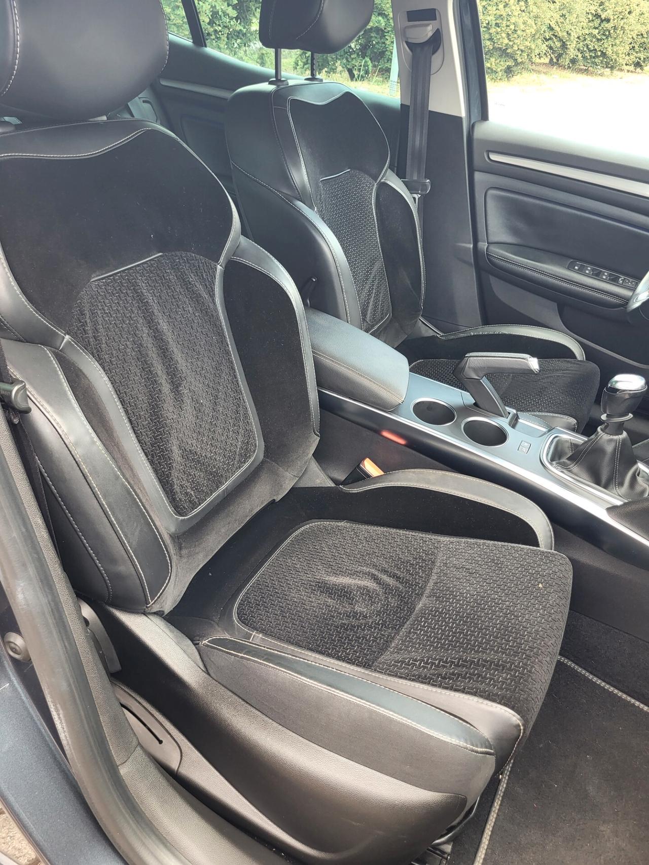 Renault Megane Mégane dCi 130 CV Energy Bose