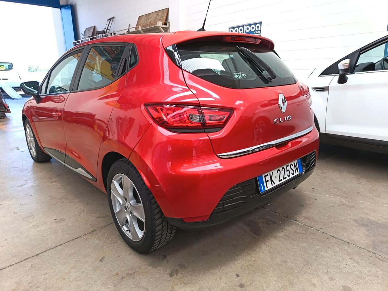 Renault Clio 1.2 75CV 5 porte Live 54kW