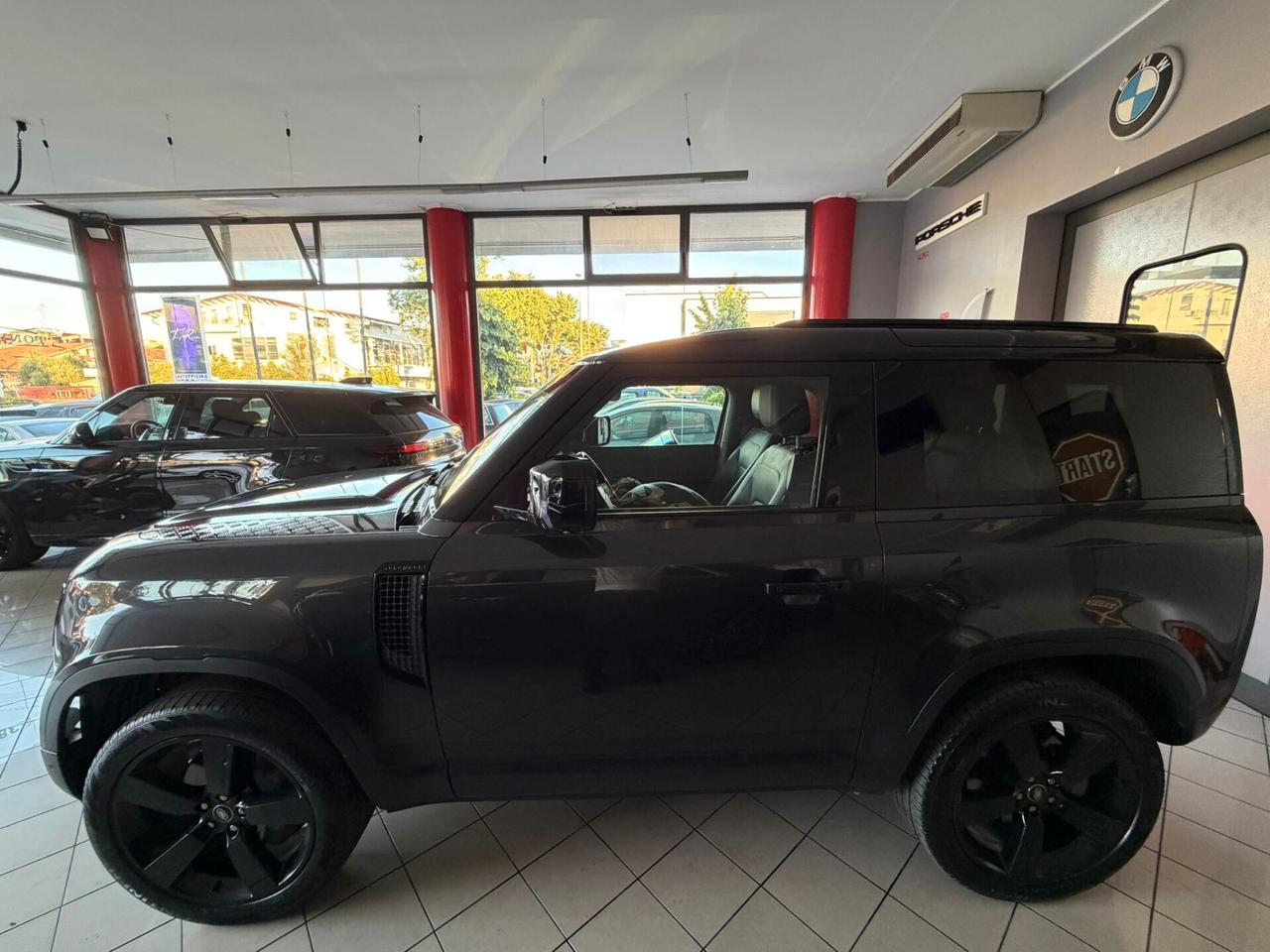 Land Rover Defender 90 3.0d i6 mhev X-Dynamic SE awd 250cv