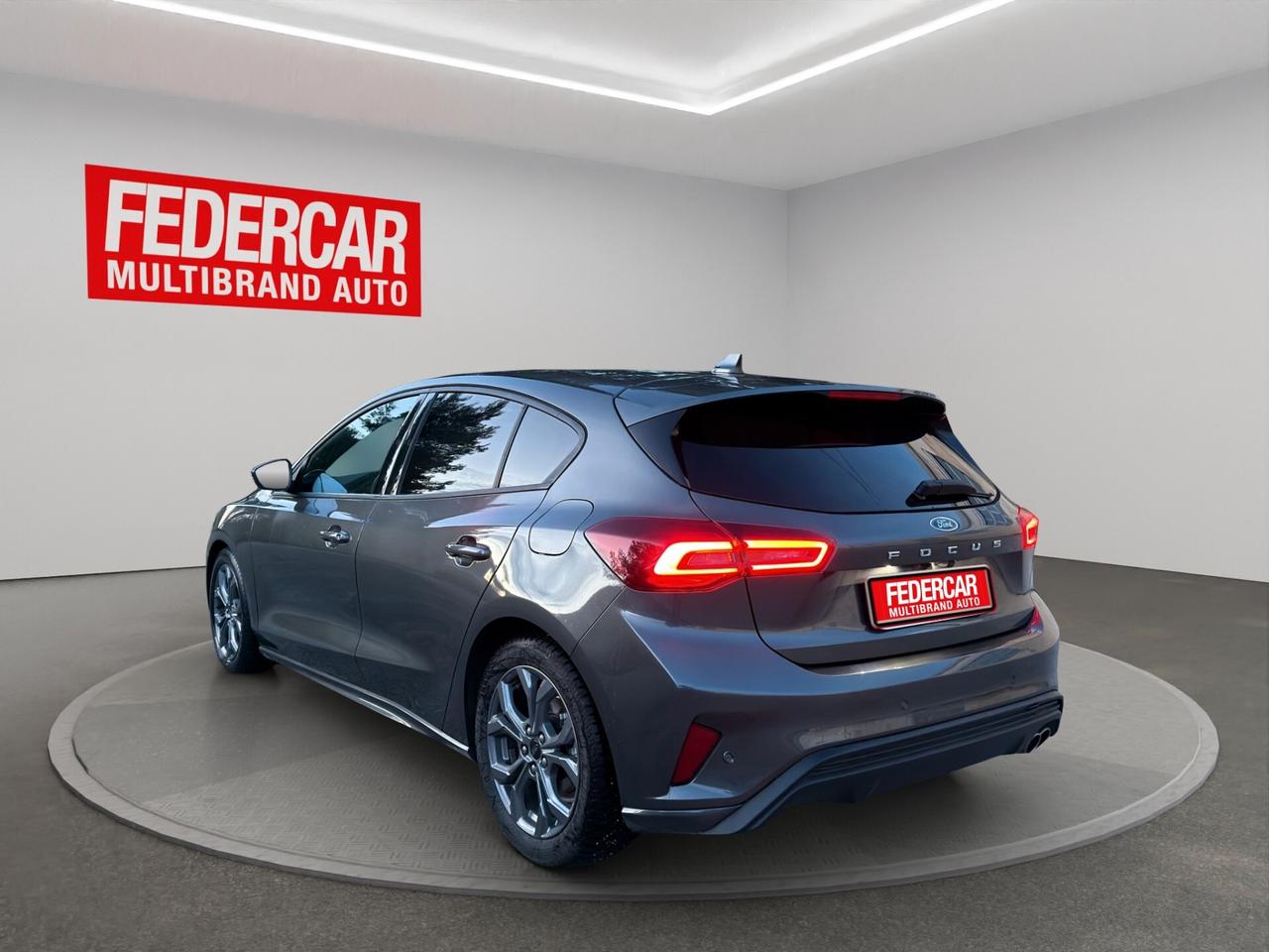 Ford Focus 1.5 EcoBlue 115 CV automatico 5p. ST-Line