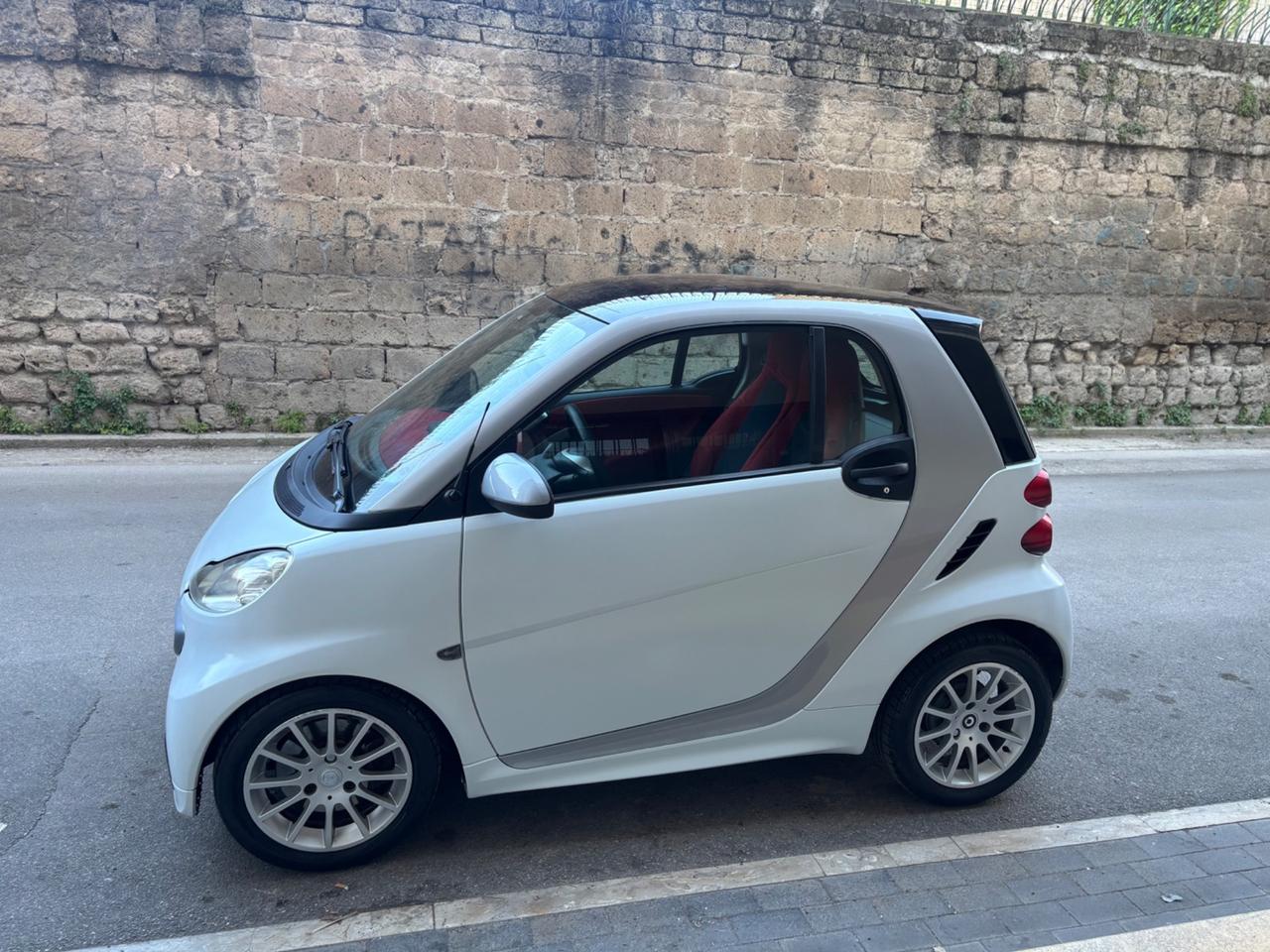 Smart ForTwo 1000 62 kW coupé passion