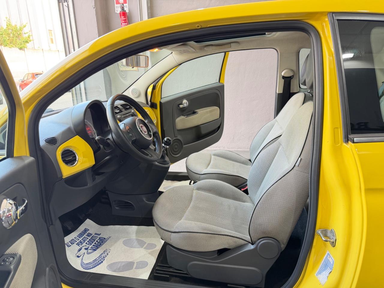 FIAT 500 1.2 LOUNGE