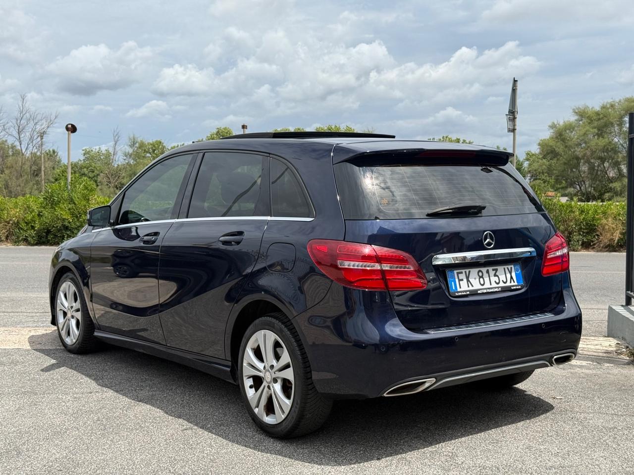 MERCEDES B 180d SPORT TETTO APRIBILE!!!