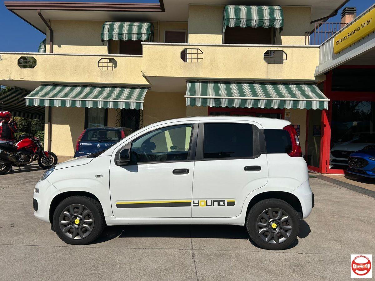 FIAT - Panda 0.9 t.air t. natural power Easy 80cv versione young