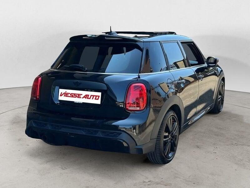 MINI Mini 5 porte Mini 5p 1.5 ONE allestimento JCW