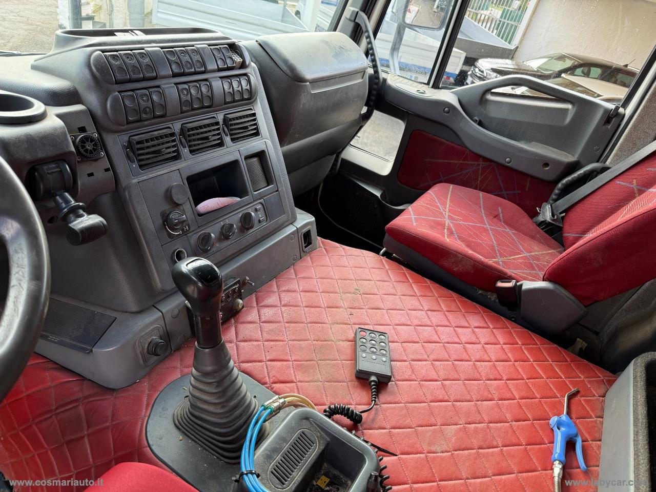 STRALIS 400 SCARRABILE