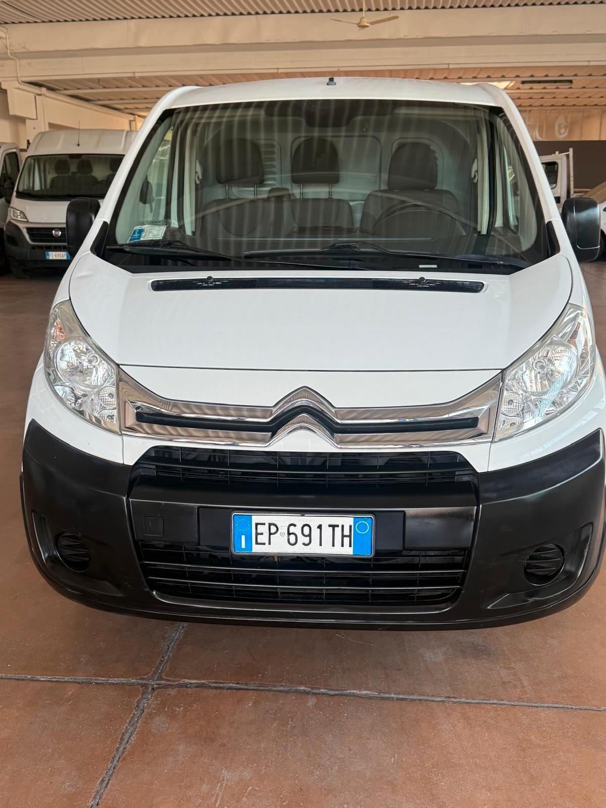 Citroen Jumpy 2.0-hdi passo medio