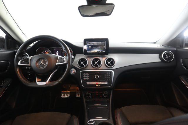 MERCEDES-BENZ CLA 200 CLA 200 d S.W. Aut. Premium/CLA 200 CDI S.W. Aut.