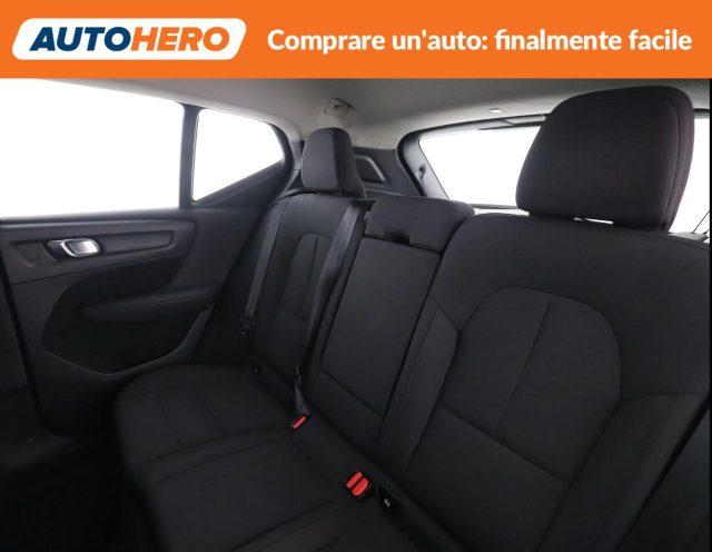 VOLVO XC40 D3 AWD Momentum Pro