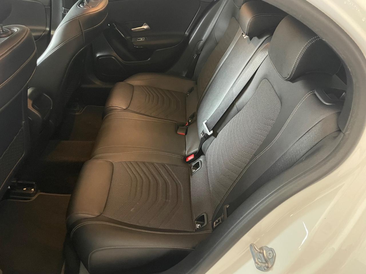 MERCEDES CLASSE A 180 D AUTOMATIC EXTRA "UNICA"