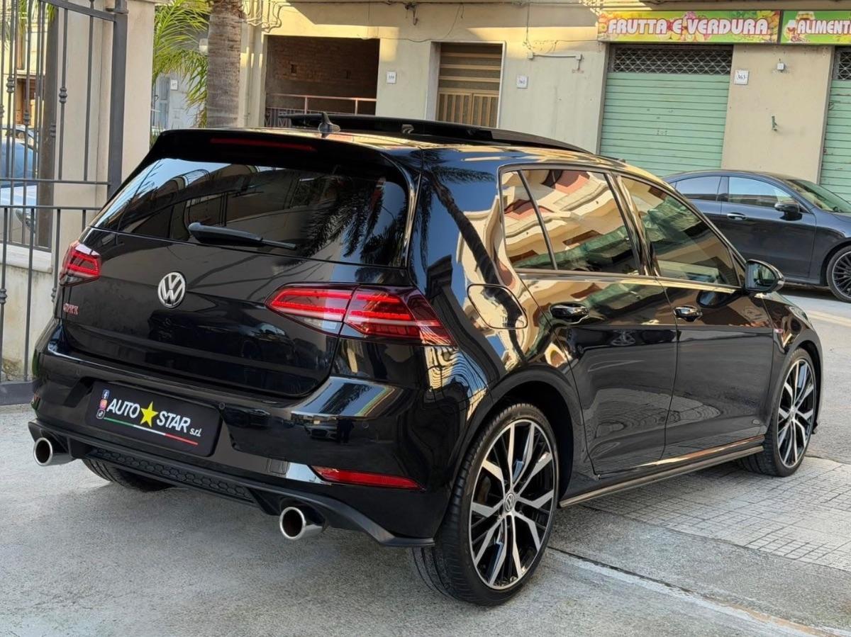 Volkswagen Golf 7.5 GTI 2.0 TSI 245 CV