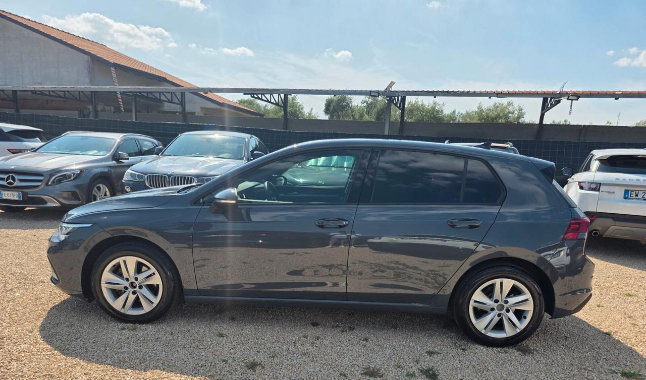 Volkswagen Golf 1.0 eTSI EVO DSG Life