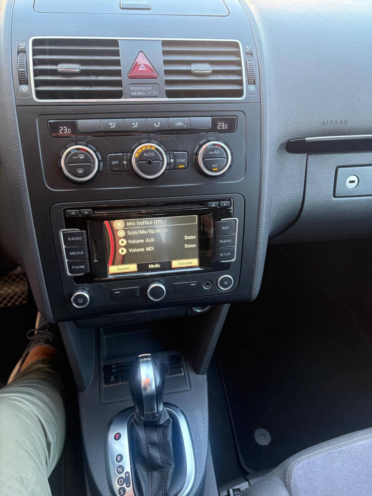 Volkswagen Touran 2.0 TDI 140 CV DSG 7 posti
