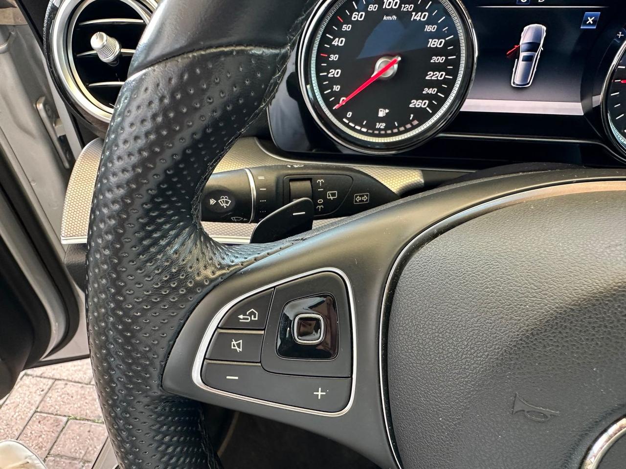 Mercedes-Benz E 220 Business Sport E 220 D #6728