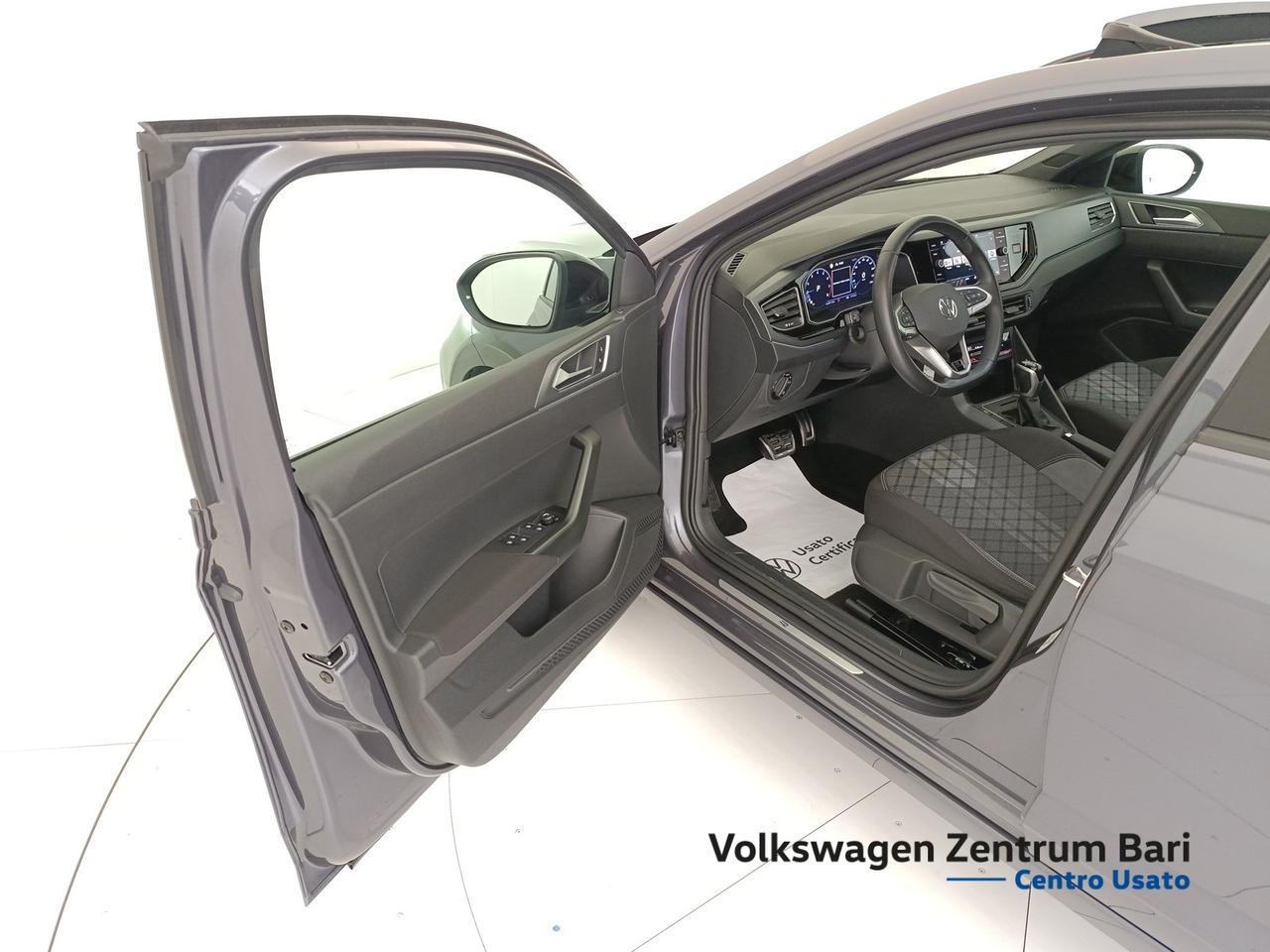 Volkswagen Taigo 1.0 tsi r-line 115cv dsg