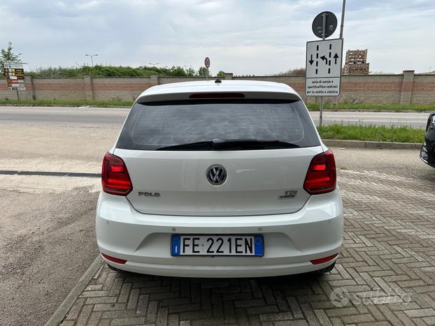 VOLKSWAGEN Polo 5ª serie - 2016