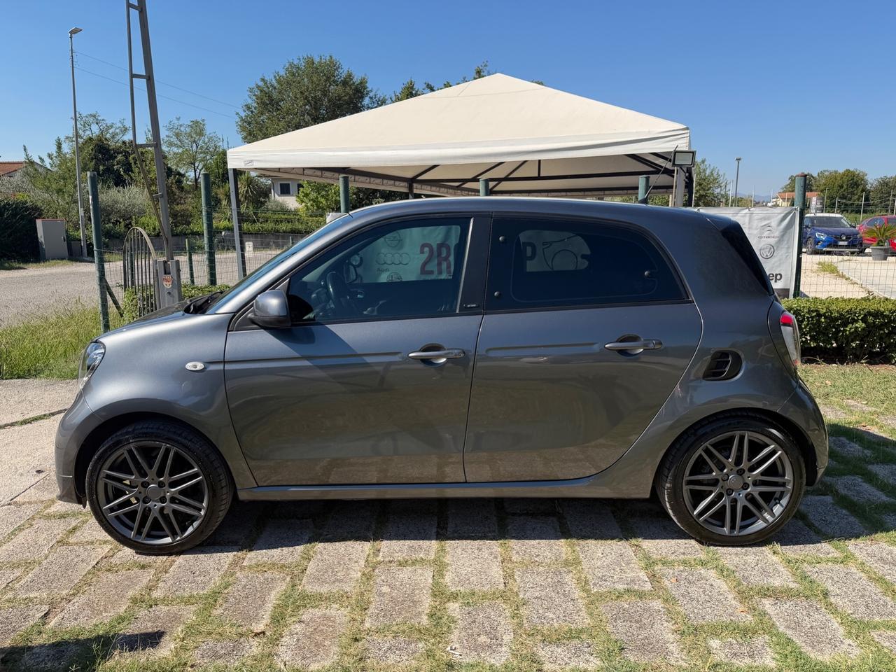 Smart ForFour 0.9Turbo 90CV BRABUS-12/2018