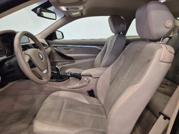 BMW 420 i Coupé Modern