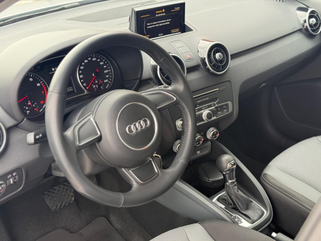 Audi A1 Sportback 1.4 tfsi 49.000KM ORIGINALI!