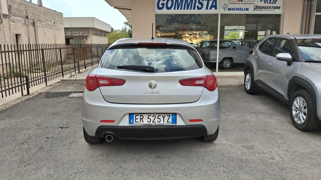 Alfa Romeo Giulietta 1.6 JTDm-2 105 CV Progression