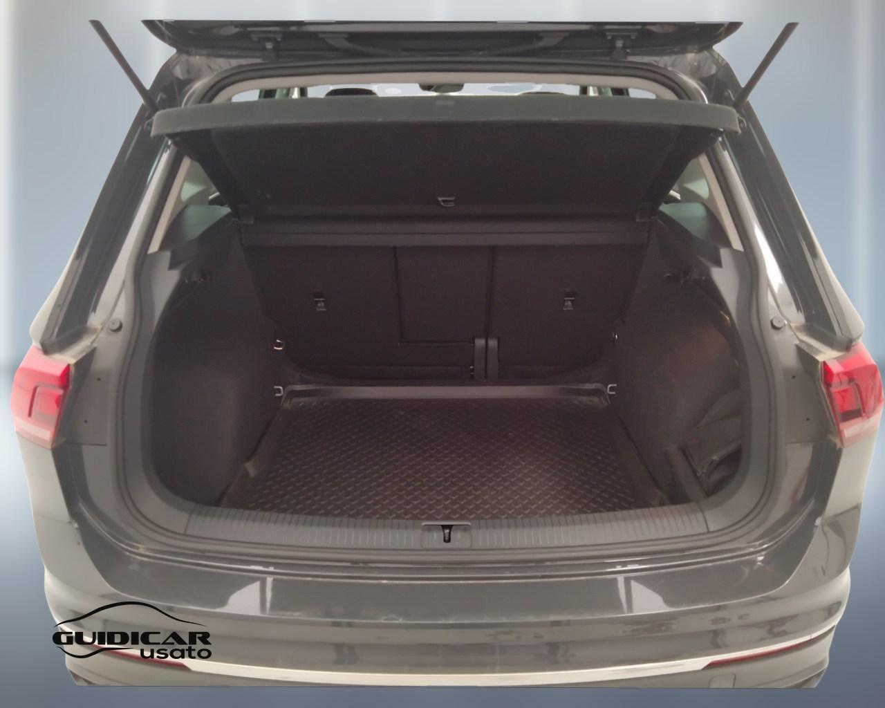 VOLKSWAGEN Tiguan II 2021 - Tiguan 2.0 tdi Life 122cv