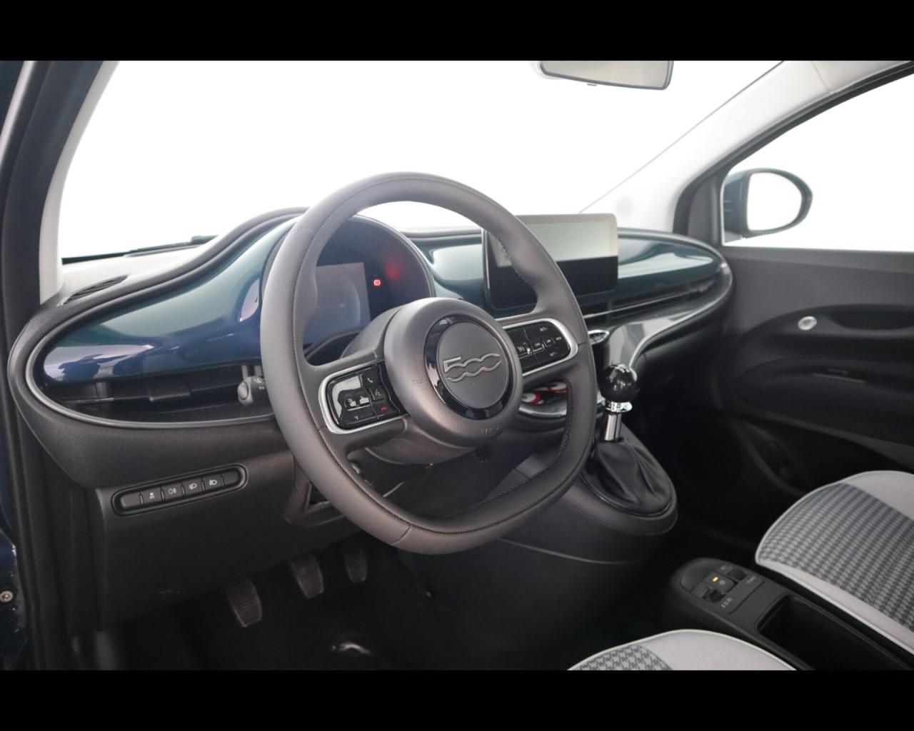 Fiat 500 Berlina Hybrid Torino KM 0 VARI COLORI