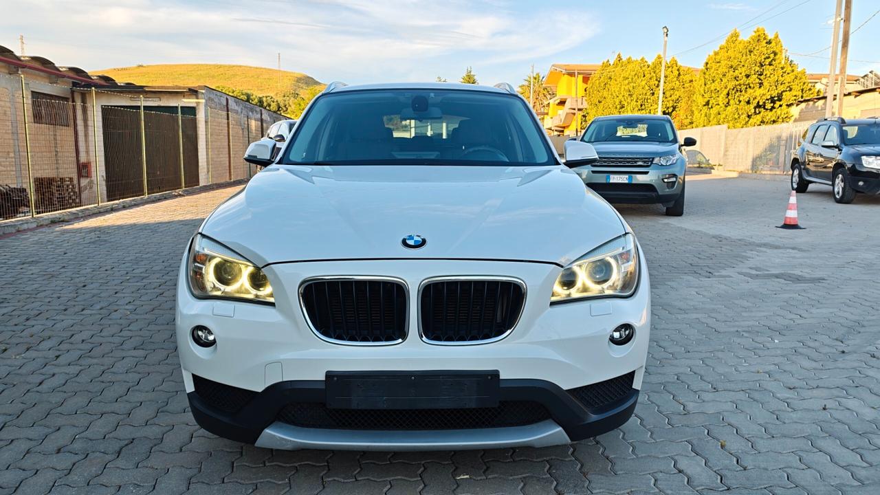 Bmw X1 sDrive18d X Line