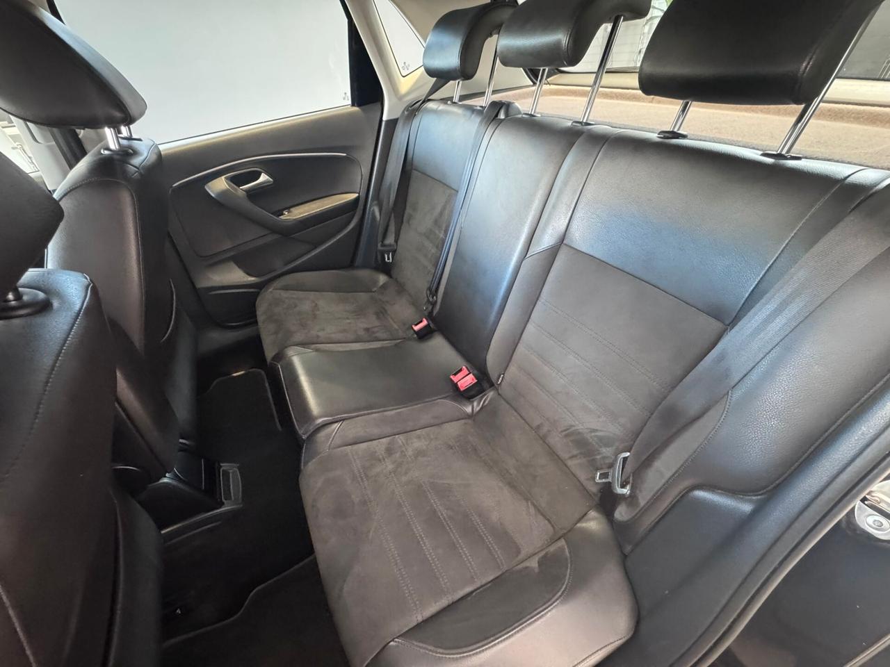 Volkswagen Polo Cross 1.4 TDI BlueMotion Technology