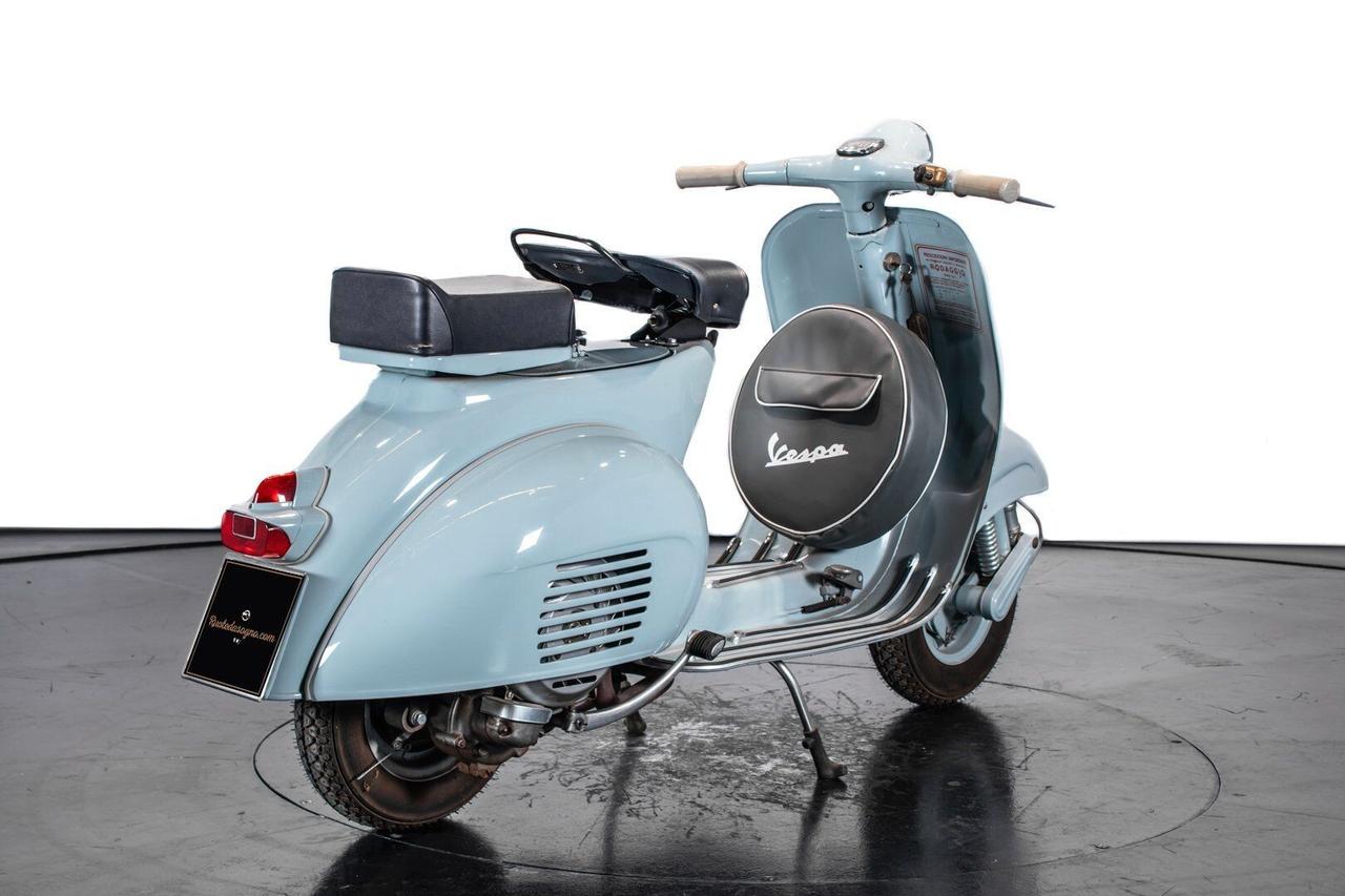 Piaggio Vespa 125 VNB1