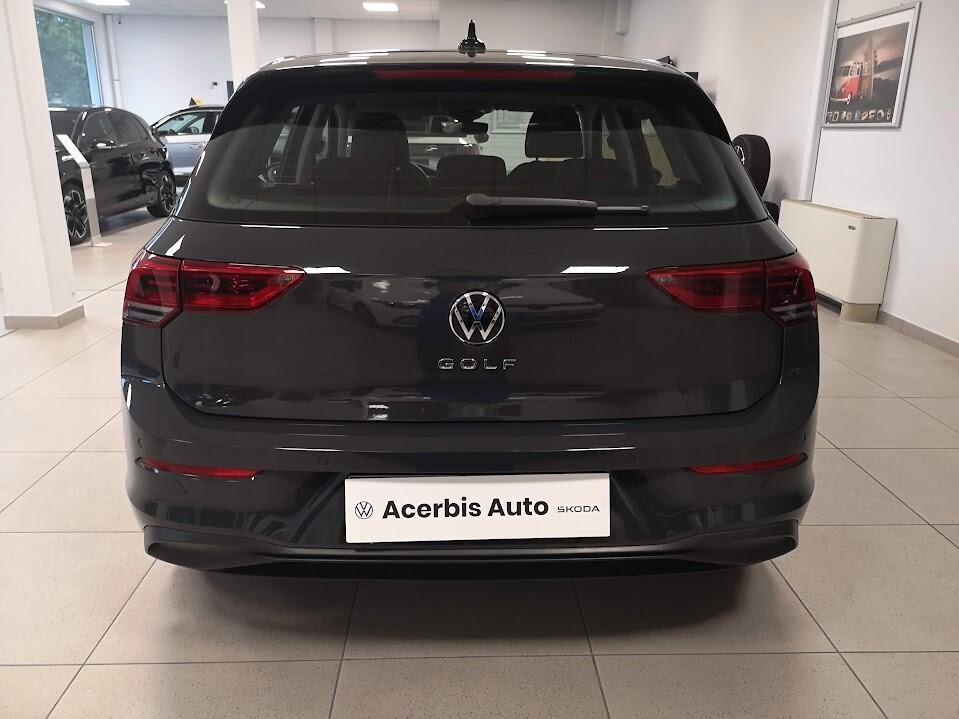 Volkswagen Golf 1.0 TSI EVO Life 81 KW 32.517 KM