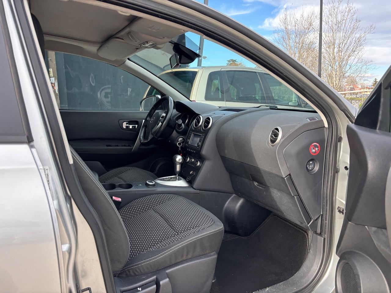 Nissan Qashqai 2.0 dCi DPF 4WD Tekna