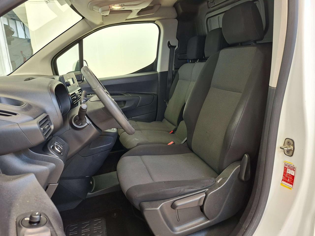 Opel COMBO 1.5 DIESEL 3 POSTI FURGONE € 9.900,00+IVA