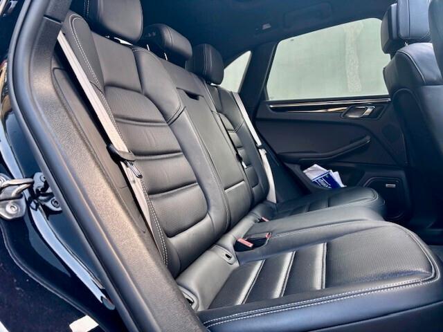 Porsche Macan 2.0 265cv PDK TETTO STRAFULL