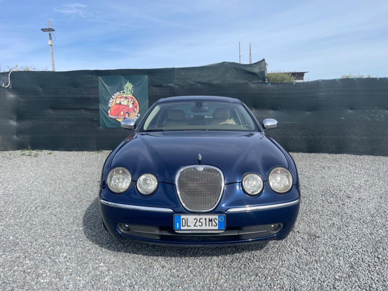 Jaguar S-Type 2.7 diesel V6 Executive