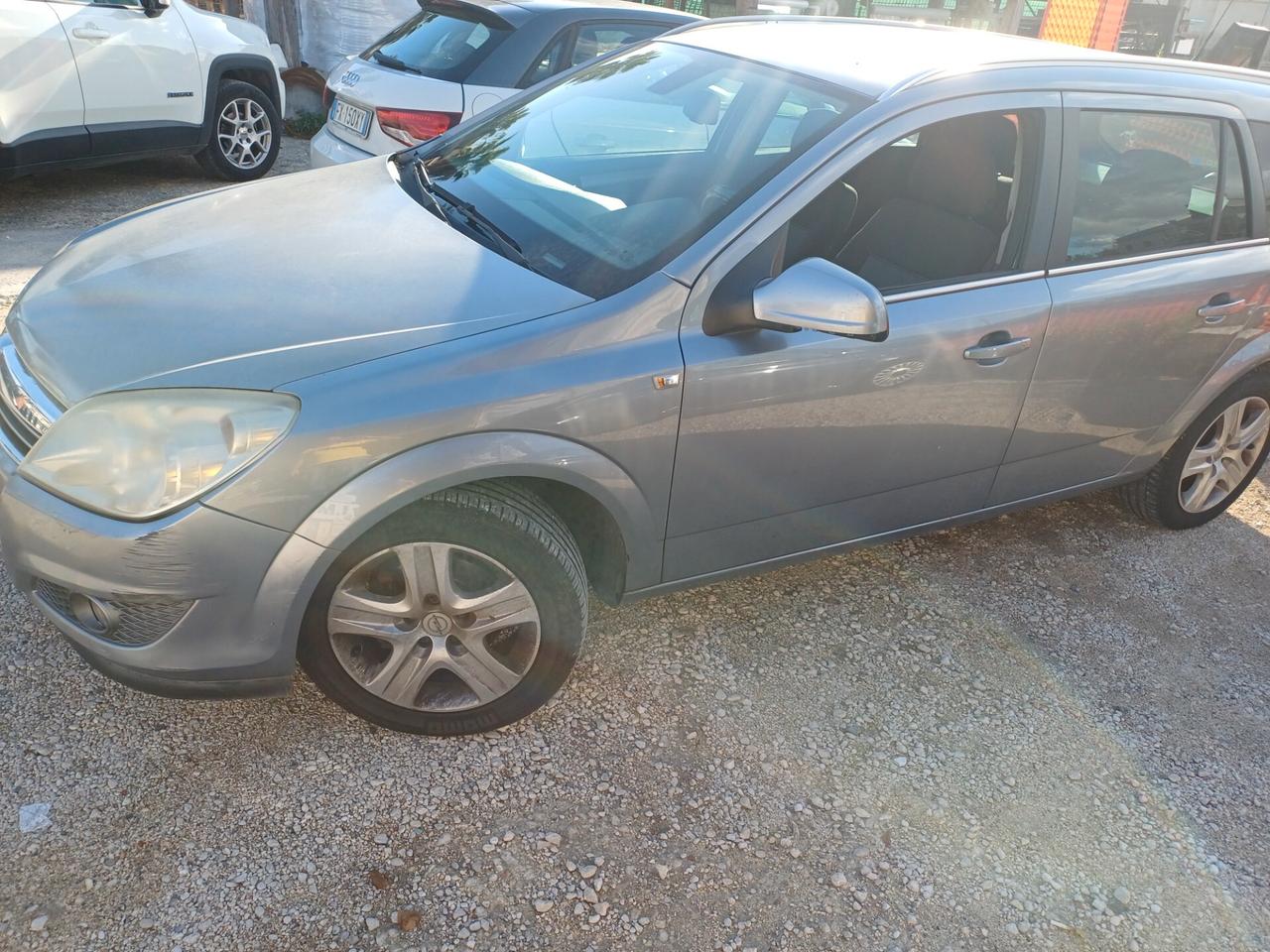 Opel Astra 1.7 CDTI 110CV Station Wagon Cosmo