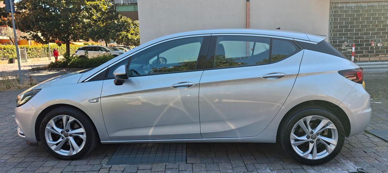 Opel Astra 1.6 CDTi 110CV Start&Stop 5 porte Innovation