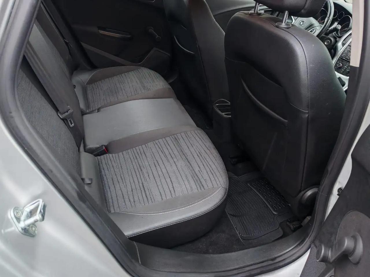 Opel Astra 1.4 Turbo 140CV 5 porte Cosmo