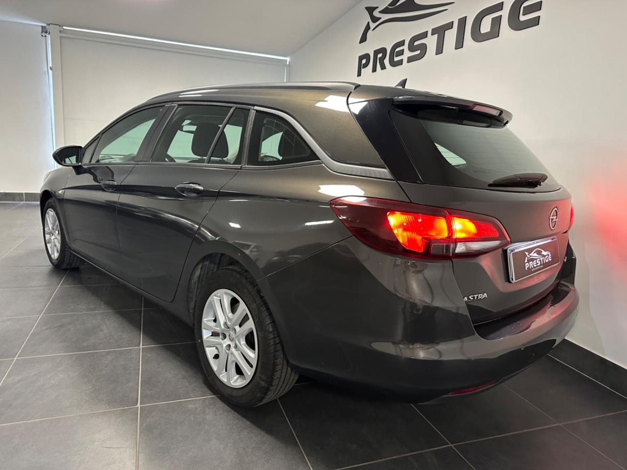 OPEL ASTRA 1.6 CDTi 110CV SPORTS TOURER UNIPRO