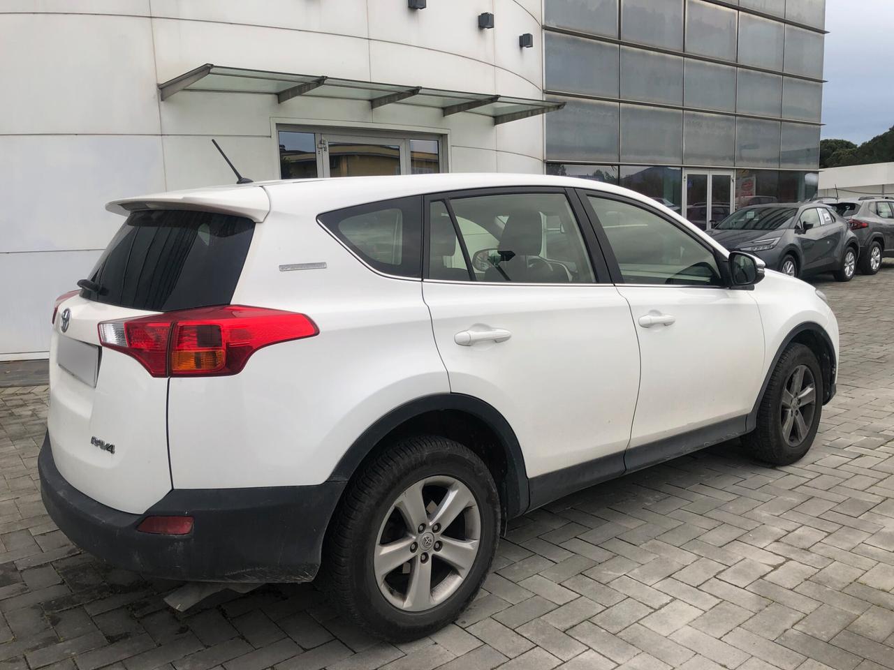 Toyota RAV 4 RAV4 2.0 D-4D 2WD Active