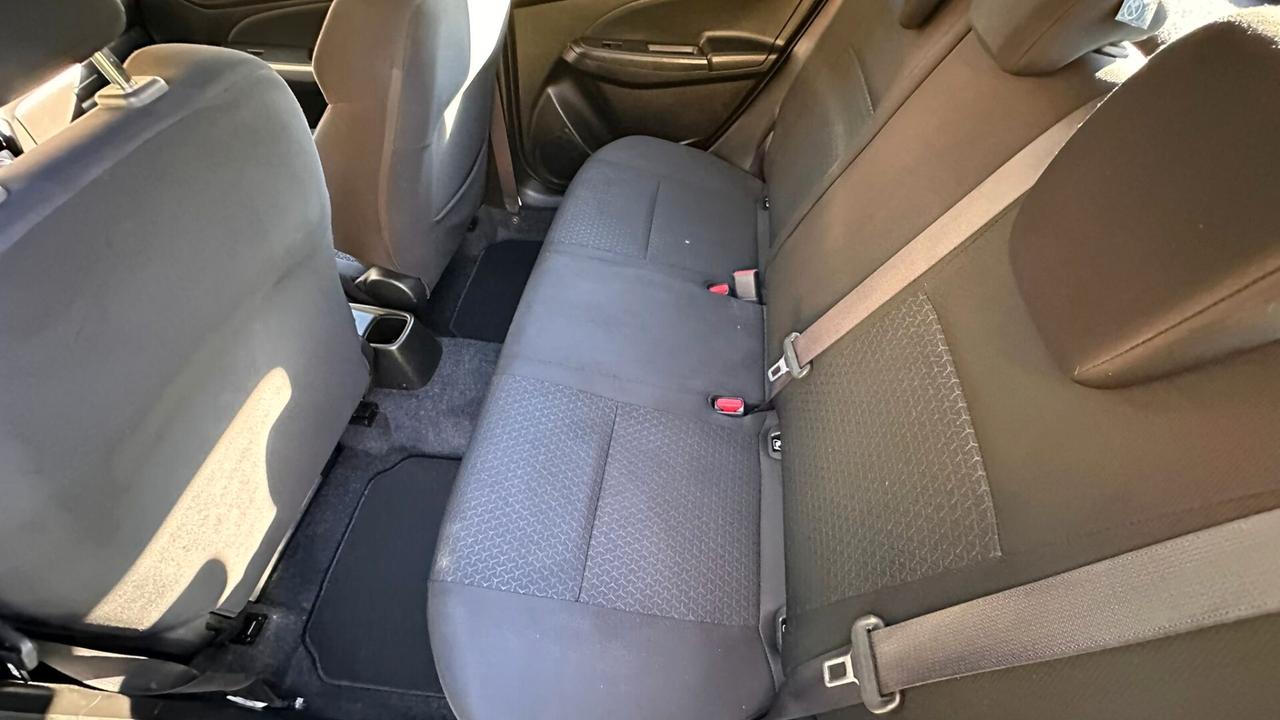 Suzuki Swift 1.2 Hybrid Top 2023 UNIPRO neop LEGGI TESTO