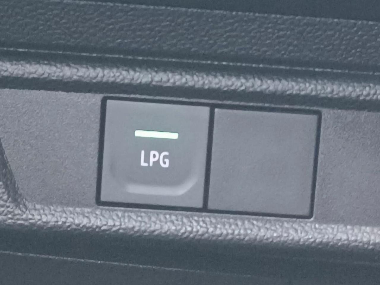 Dacia Jogger 1.0 TCe GPL 100 CV 5 posti Extreme Up