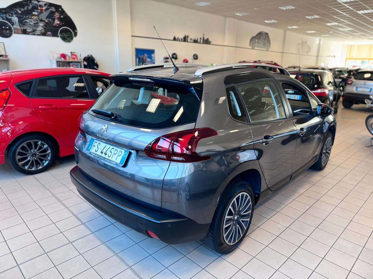 Peugeot 2008 PureTech 82 Allure