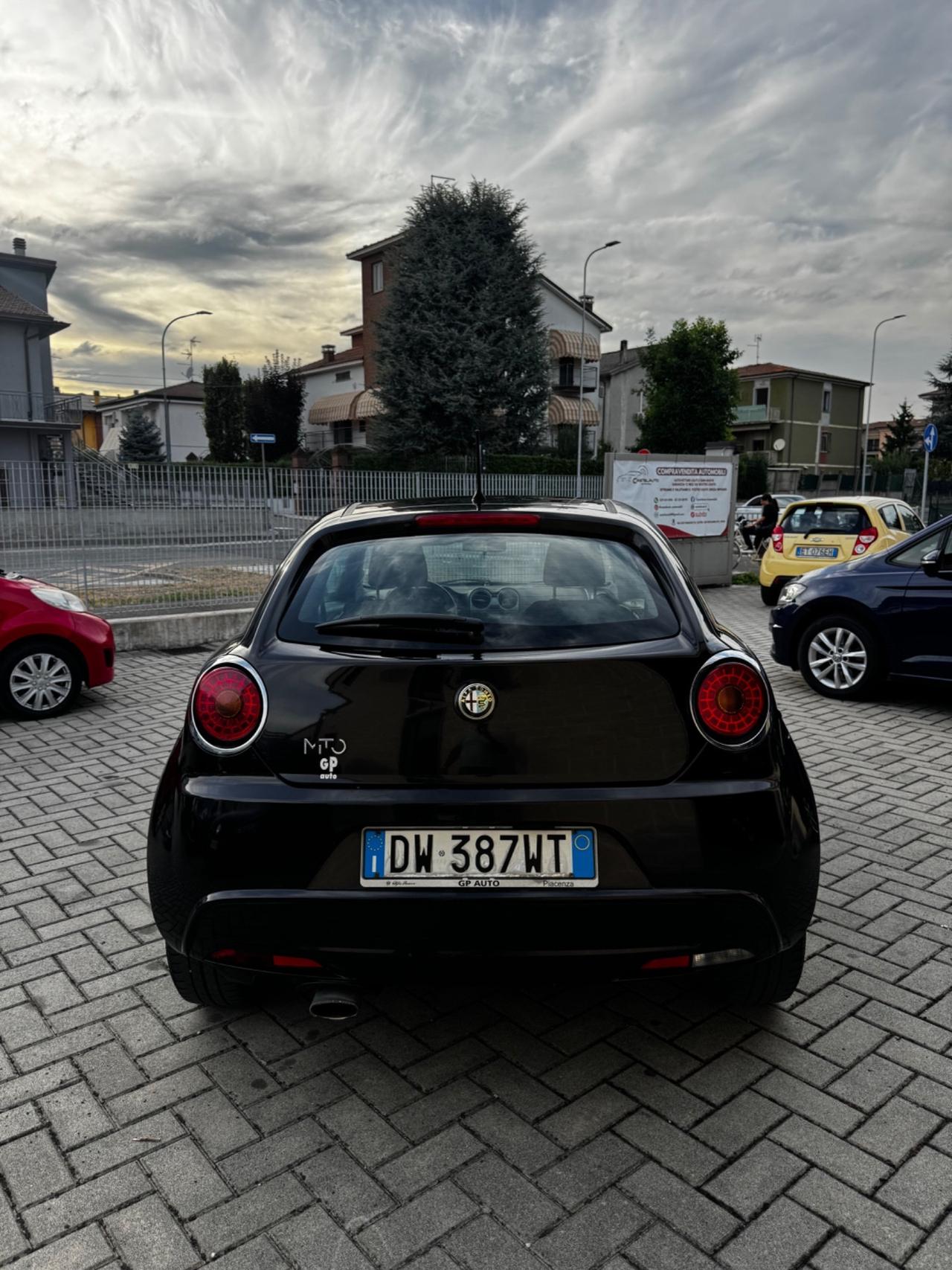 Alfa Romeo MiTo 1.4 T 155 CV Distinctive Sport Pack