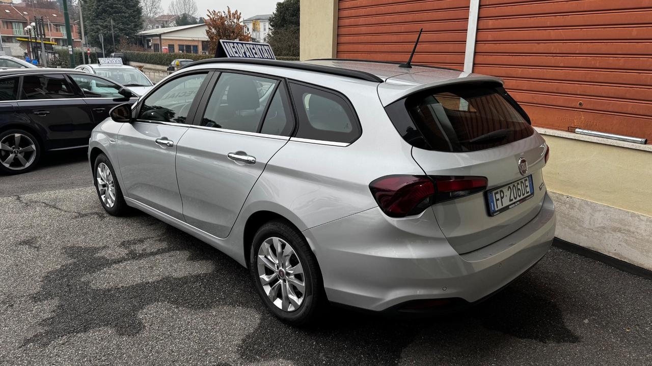 Fiat Tipo 1.3 Mjt S&S SW Lounge