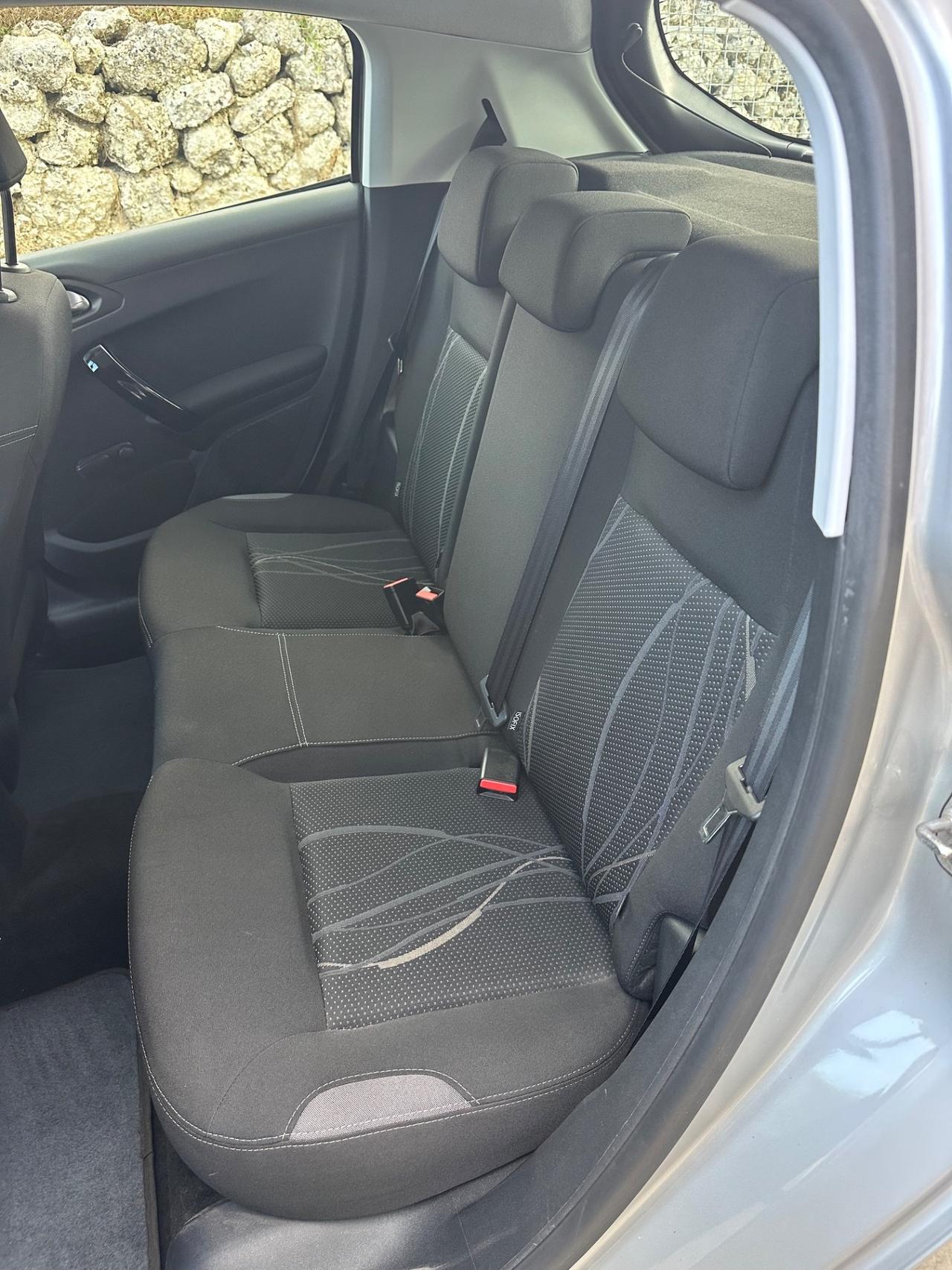 Peugeot 208 1.4 VTi 95 CV 5p. GPL Active