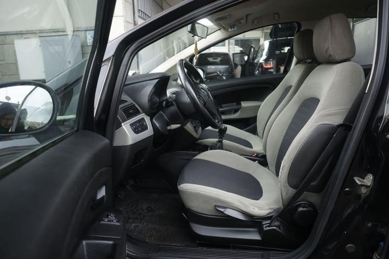 FIAT Grande Punto FIAT Grande Punto 1.3 MJT 90 CV 5 porte Dynamic 66KW ANNO 2006