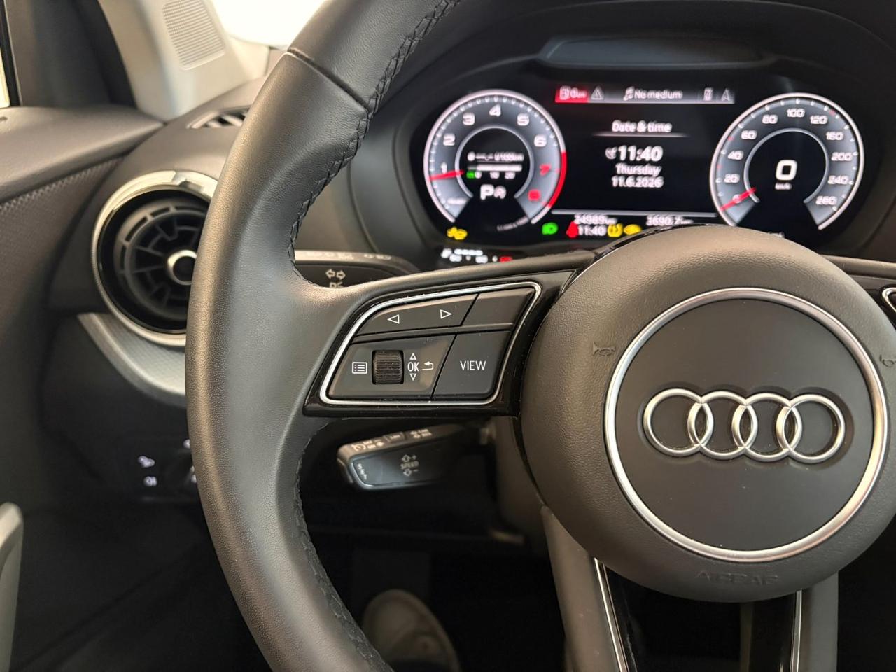 Audi Q2 35 1.5 tfsi S line edition s-tronic